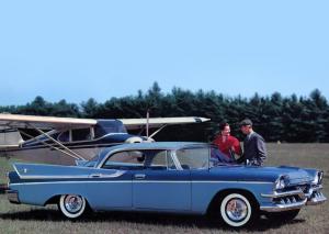Dodge Lancer Custom Royal 4-Door Hardtop 1957 года